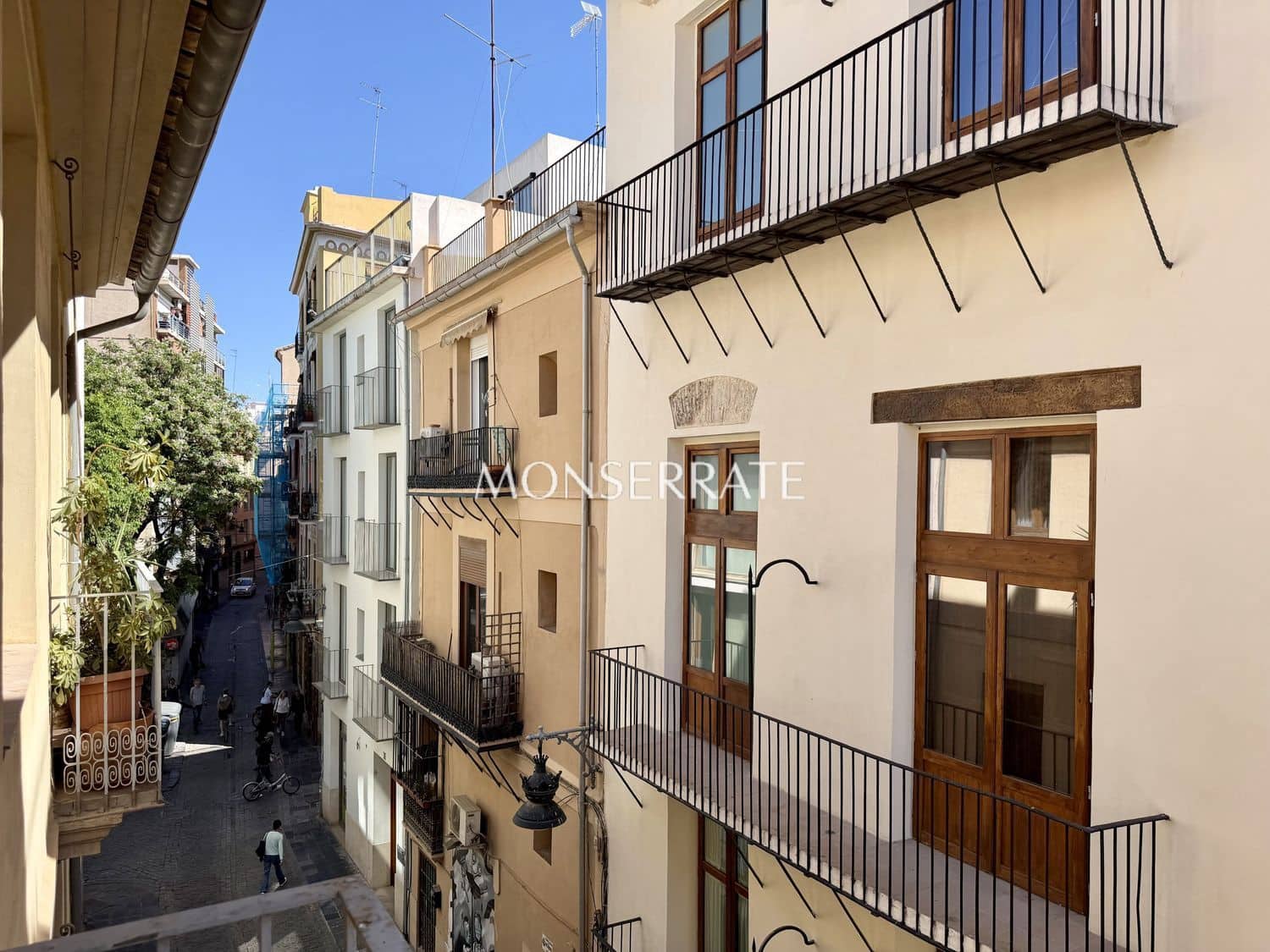 Kontor til leje i Valencia by - € 870 (Ref: 9807536)