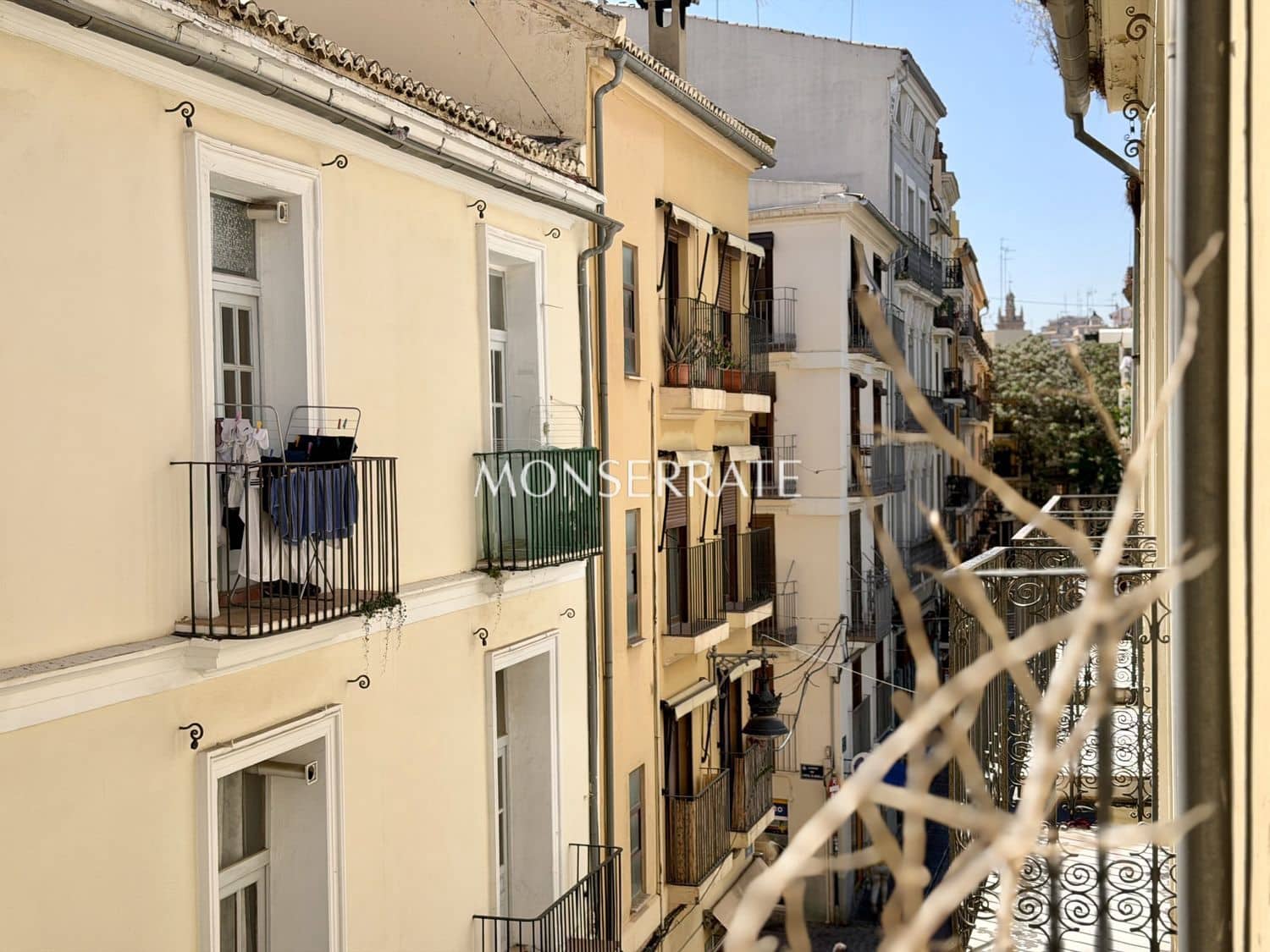 Kontor til leje i Valencia by - € 870 (Ref: 9807536)