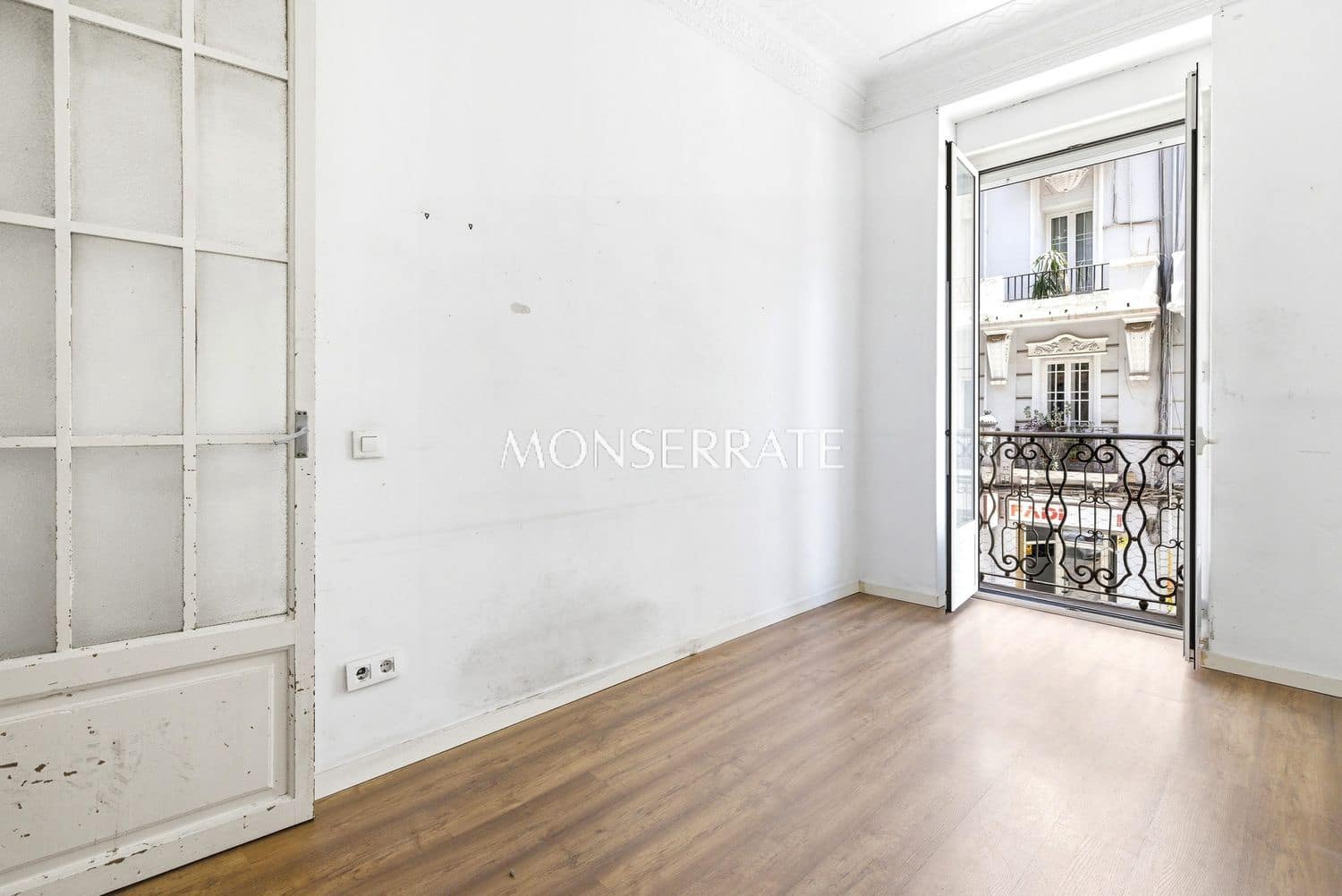 4 soveværelse Lejlighed til salg i Valencia by med garage - € 550.000 (Ref: 9822044)