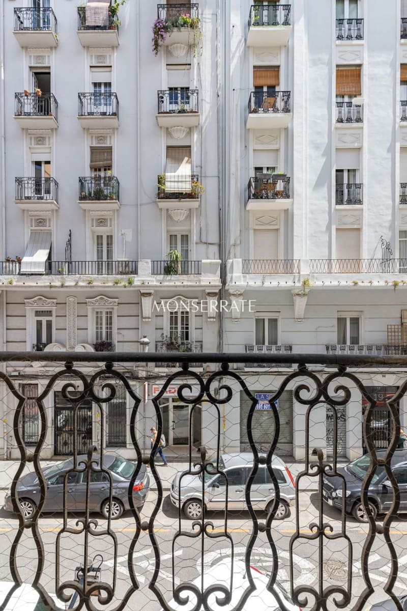 4 soveværelse Lejlighed til salg i Valencia by med garage - € 550.000 (Ref: 9822044)