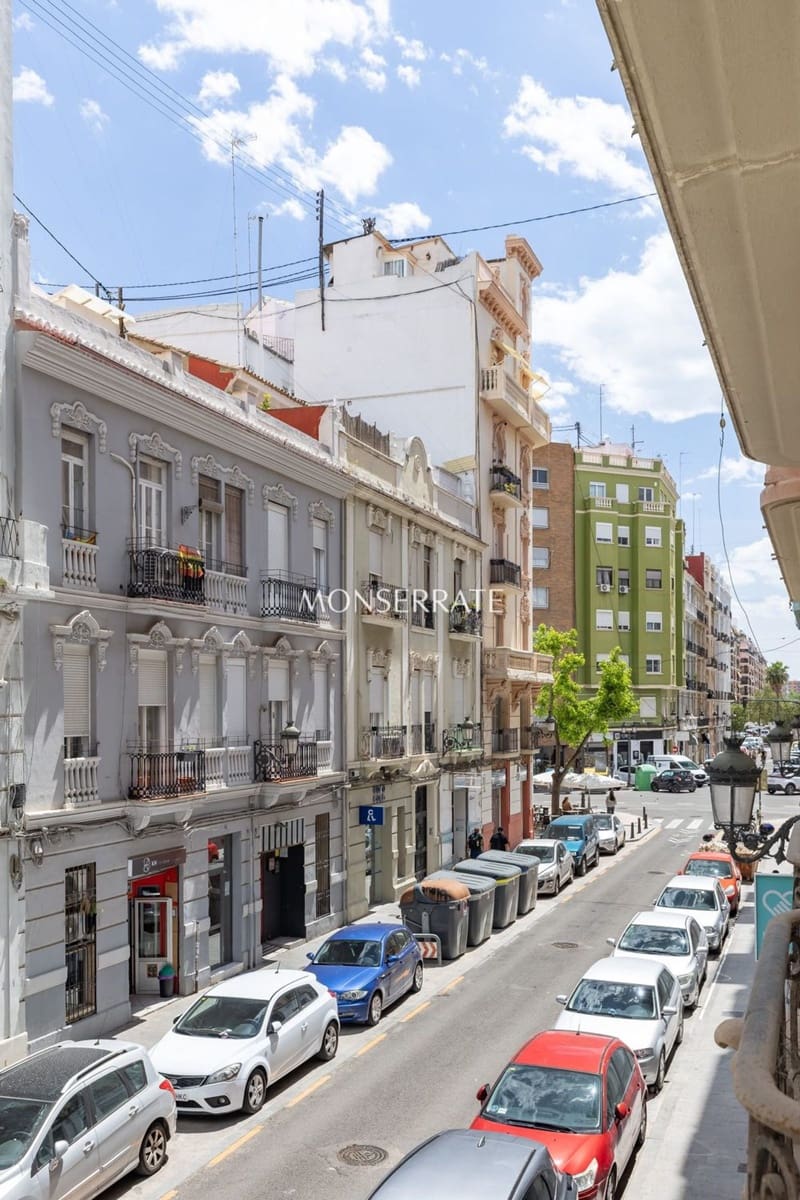 4 soveværelse Lejlighed til salg i Valencia by med garage - € 550.000 (Ref: 9822044)