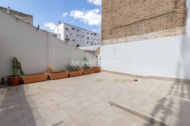 4 soveværelse Lejlighed til salg i Russafa, Valencia by med garage - € 550.000 (Ref: 9822044)