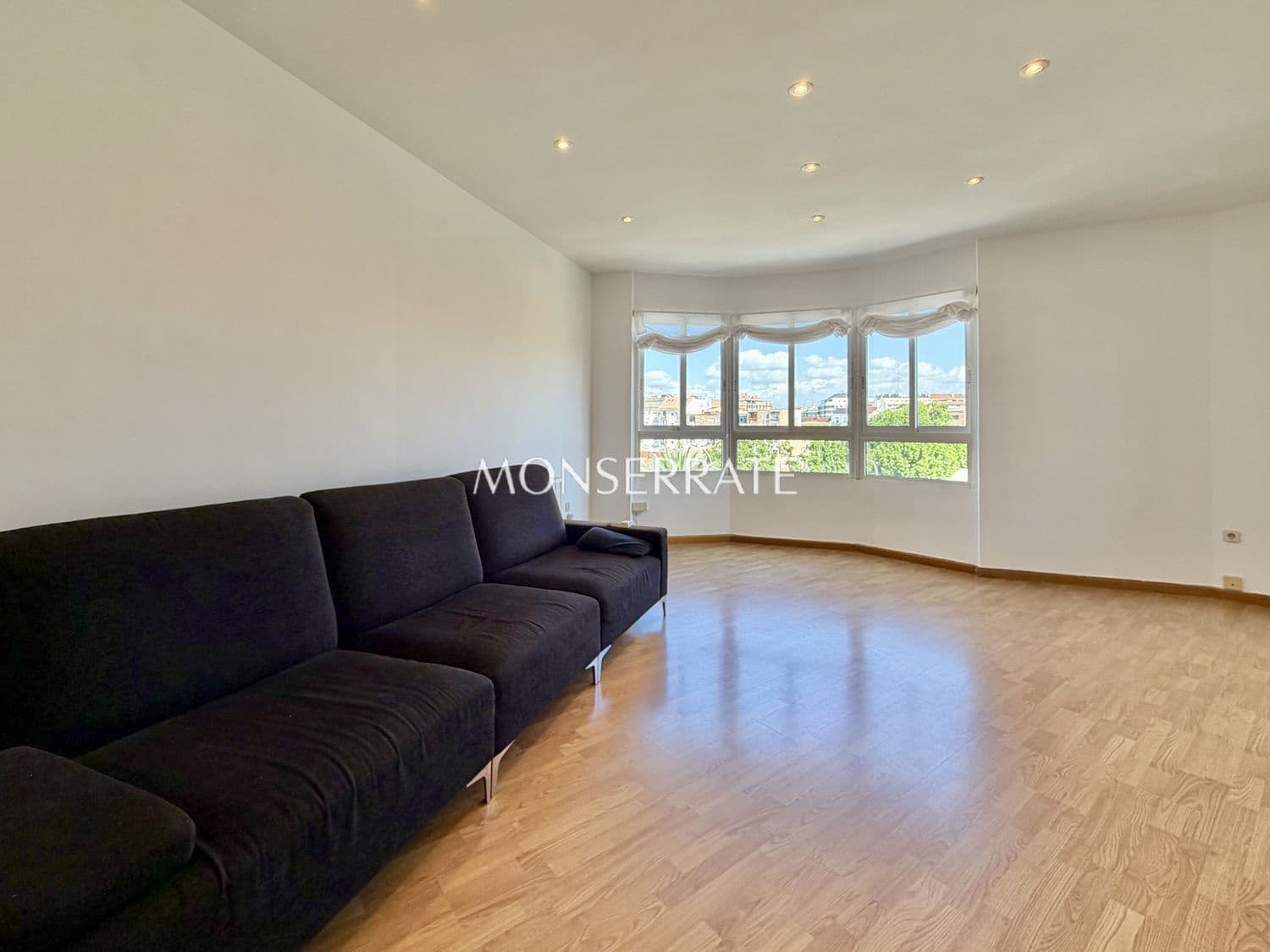 2 quarto Apartamento para venda em Valencia cidade com garagem - 360 000 € (Ref: 9822045)