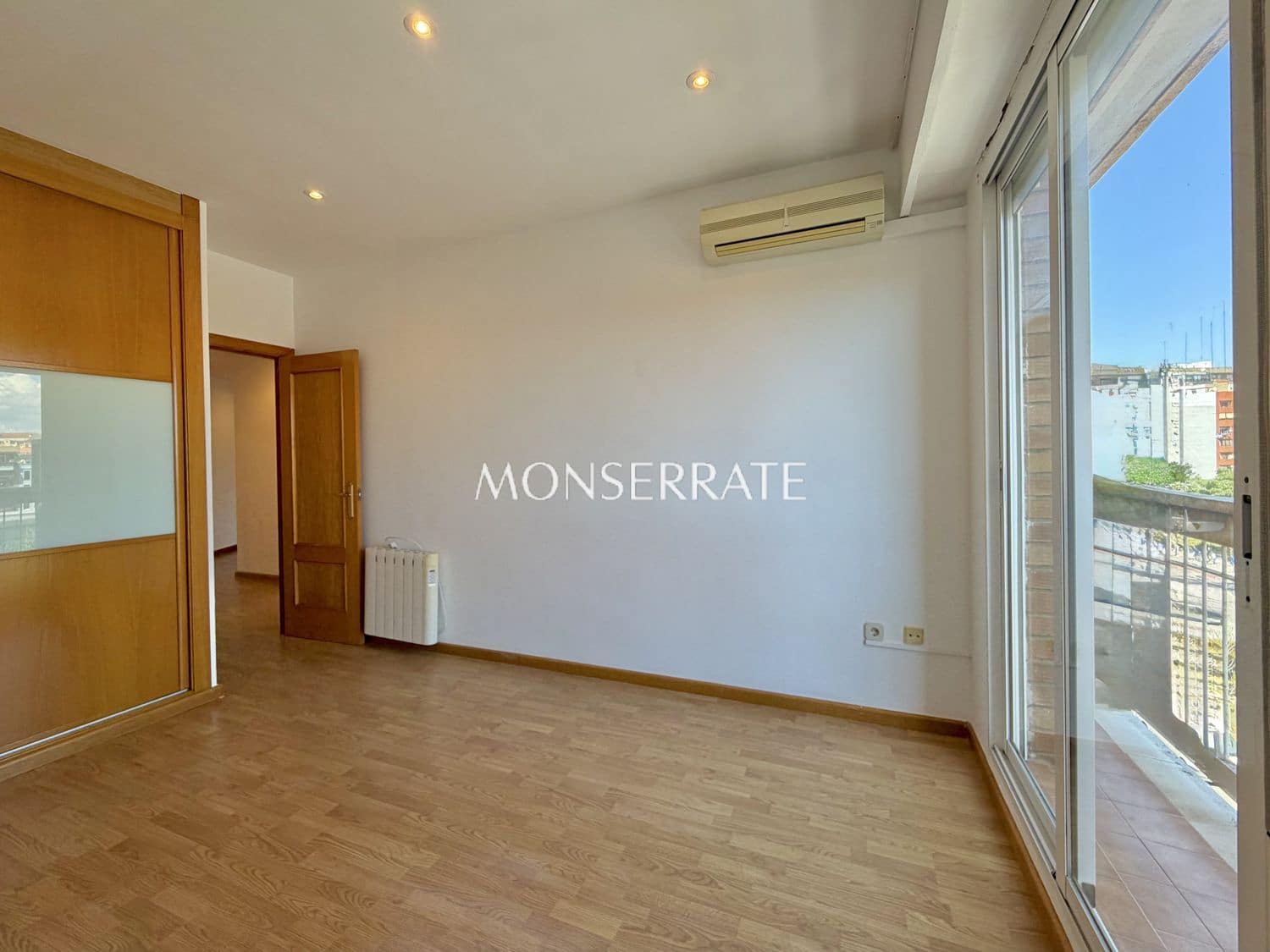 2 quarto Apartamento para venda em Valencia cidade com garagem - 360 000 € (Ref: 9822045)