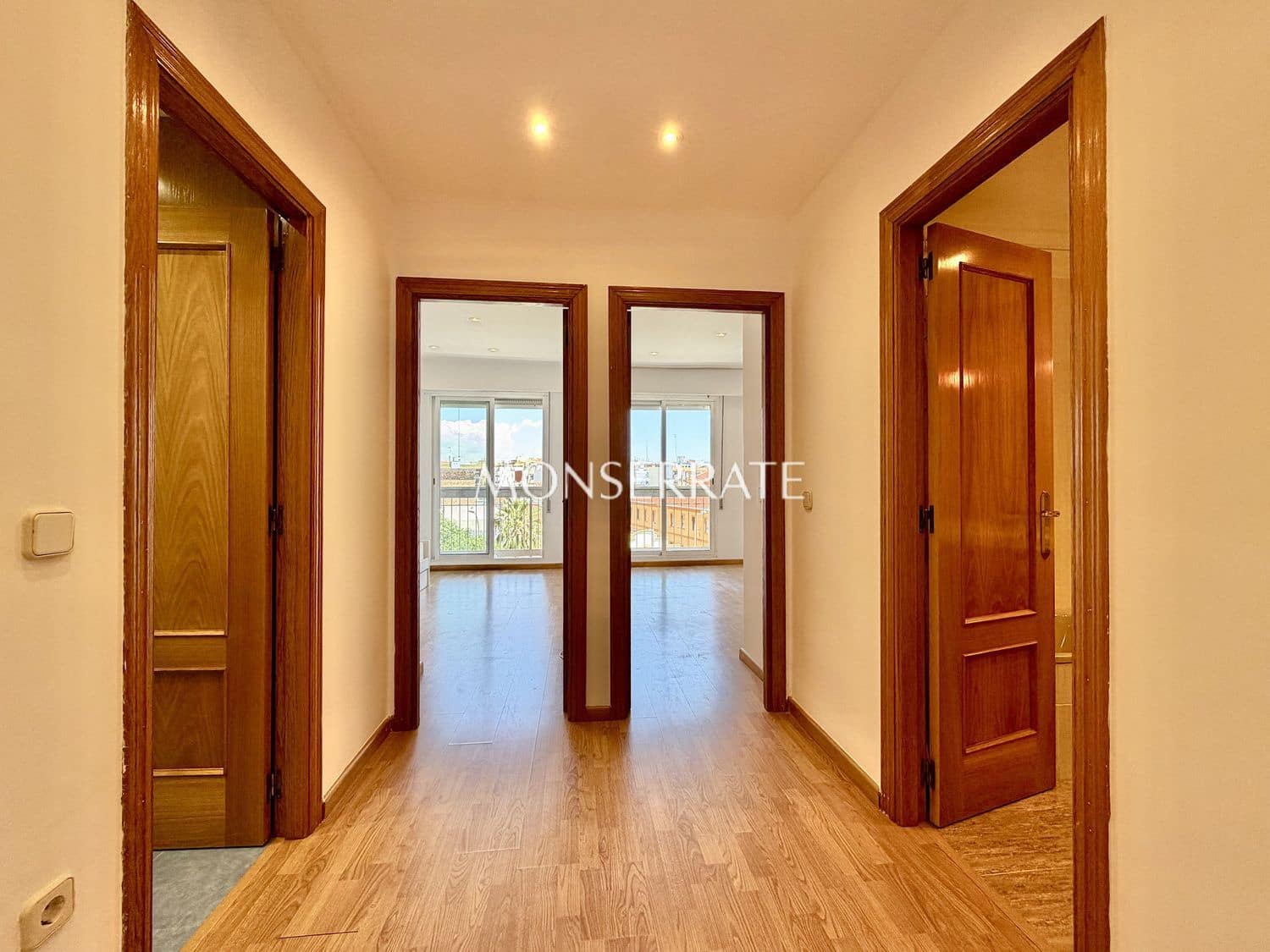 2 quarto Apartamento para venda em Valencia cidade com garagem - 360 000 € (Ref: 9822045)