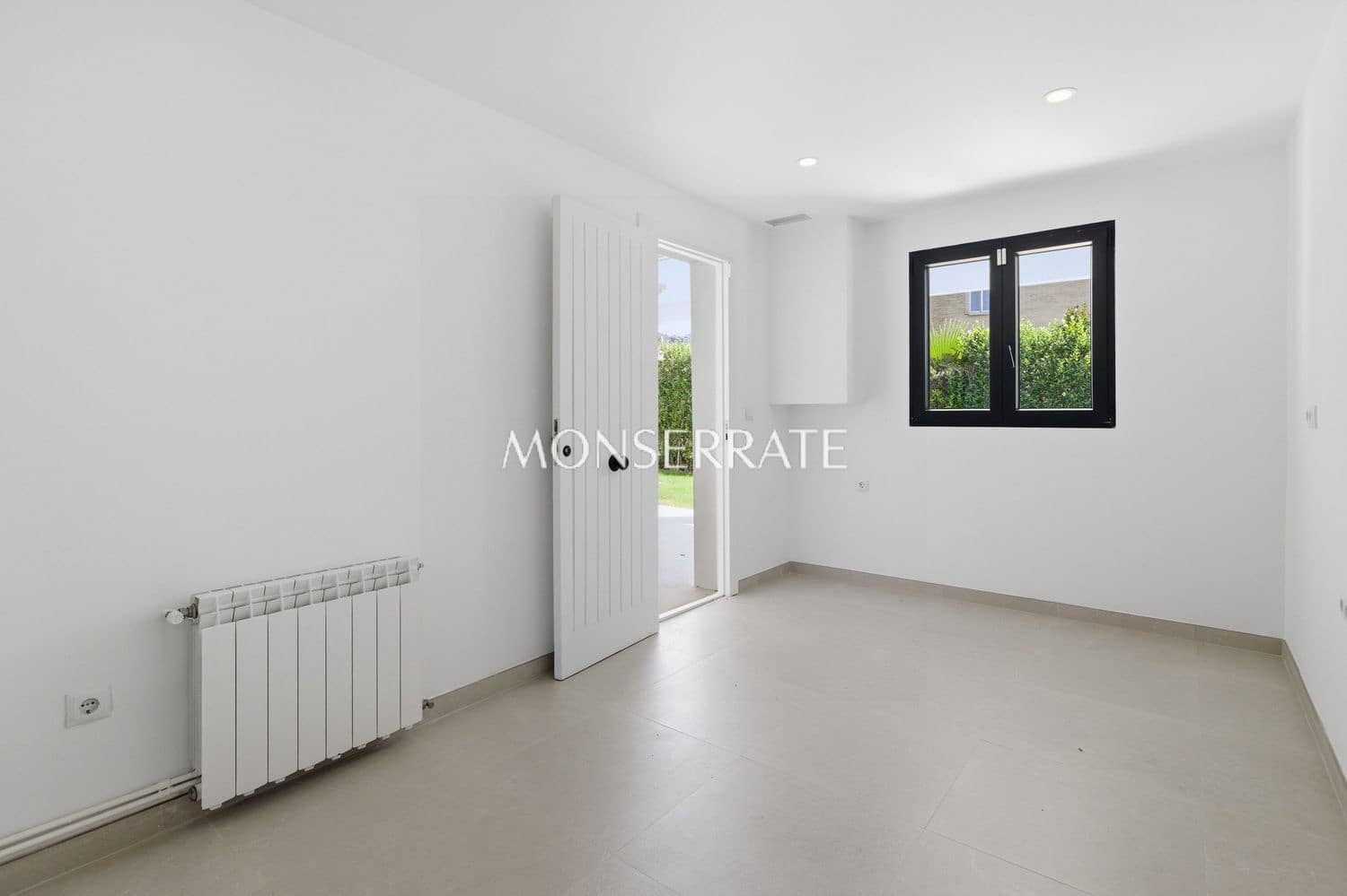 4 Zimmer Villa zu verkaufen in Pucol mit Pool Garage - 1.250.000 € (Ref: 9822046)