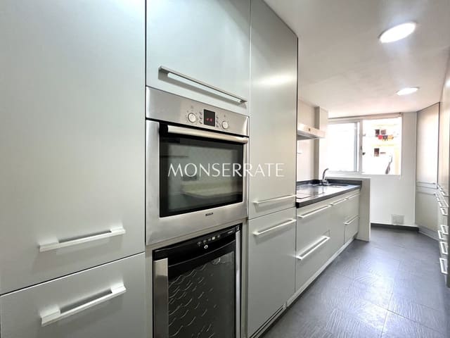 Apartamento de 2 habitaciones en Mestalla, València ciudad en alquiler con garaje - 2.200 € (Ref: 9826141)