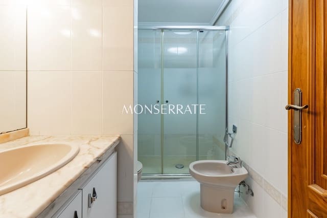4 soveværelse Lejlighed til salg i Arrancapins, Valencia by med garage - € 650.000 (Ref: 9830745)