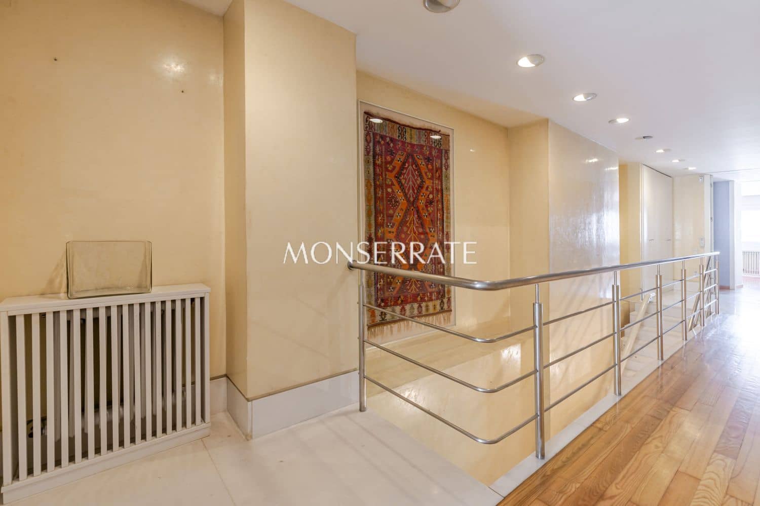 5 bedroom Apartment for sale in Valencia city with garage - € 2,375,000 (Ref: 9849049)