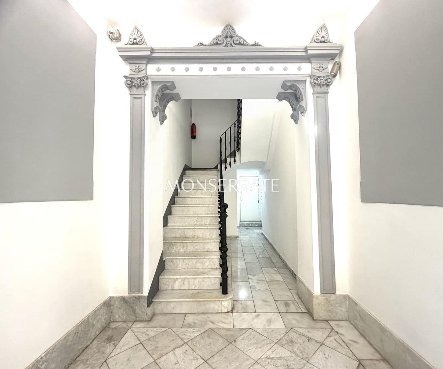 1 bedroom Apartment for rent in Valencia city with garage - € 1,650 (Ref: 9864110)
