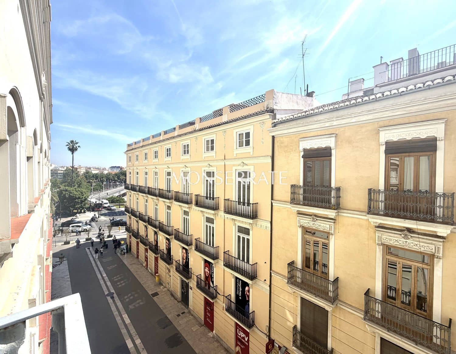 1 bedroom Apartment for rent in Valencia city with garage - € 1,650 (Ref: 9864110)