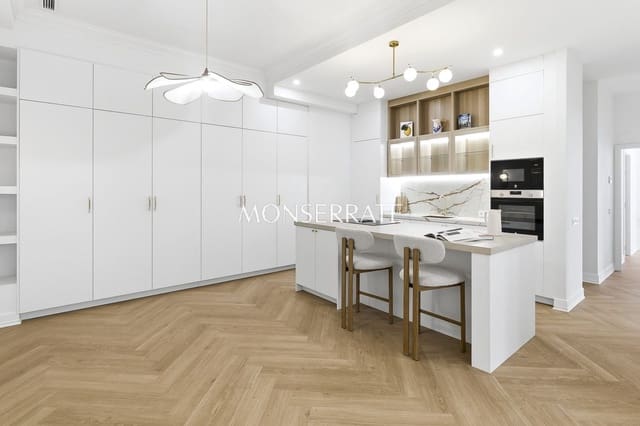 3 makuuhuone Huoneisto myytävänä paikassa Sant Francesc, Valencia kaupunki mukana 
autotalli - 650 000 € (Ref: 9884046)