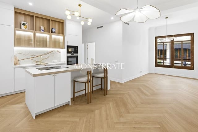 3 makuuhuone Huoneisto myytävänä paikassa Sant Francesc, Valencia kaupunki mukana 
autotalli - 650 000 € (Ref: 9884046)