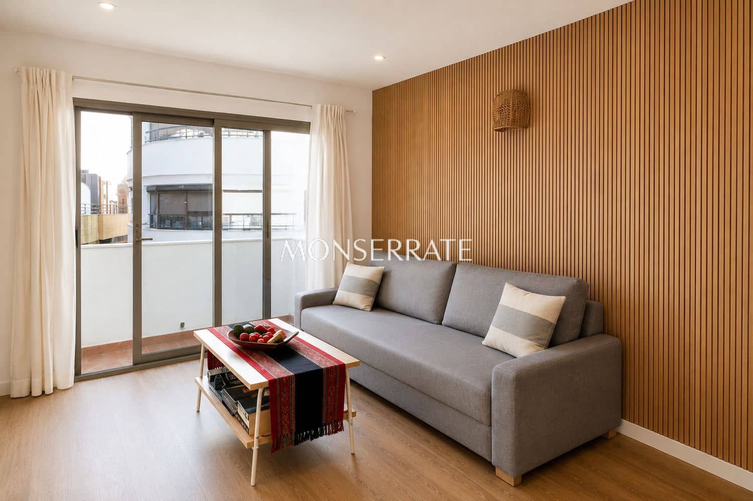 2 quarto Apartamento para arrendar em Valencia cidade com garagem - 1 750 € (Ref: 9893728)