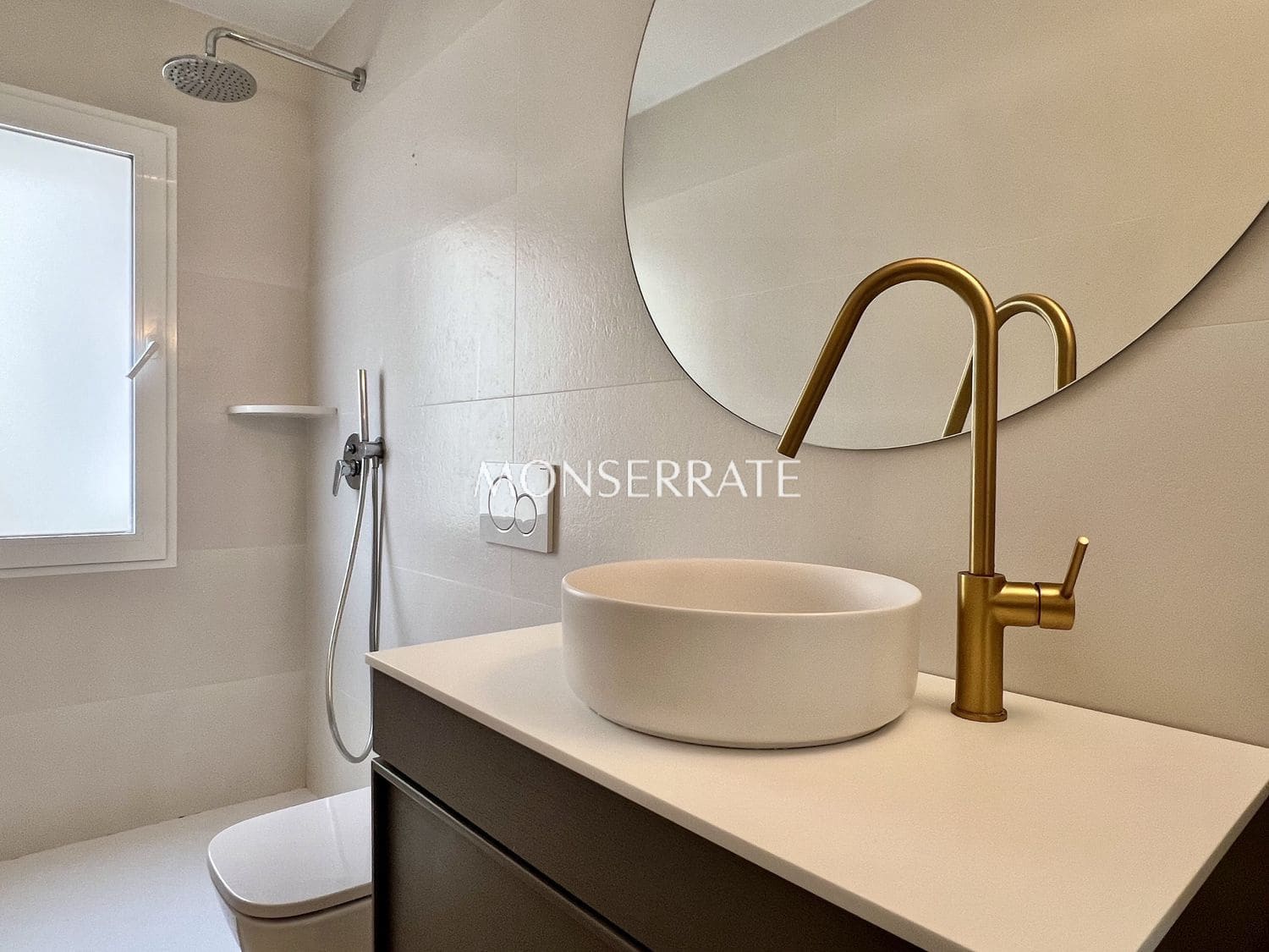 2 slaapkamer Appartement te huur in Godella met garage - € 1.200 (Ref: 9915271)