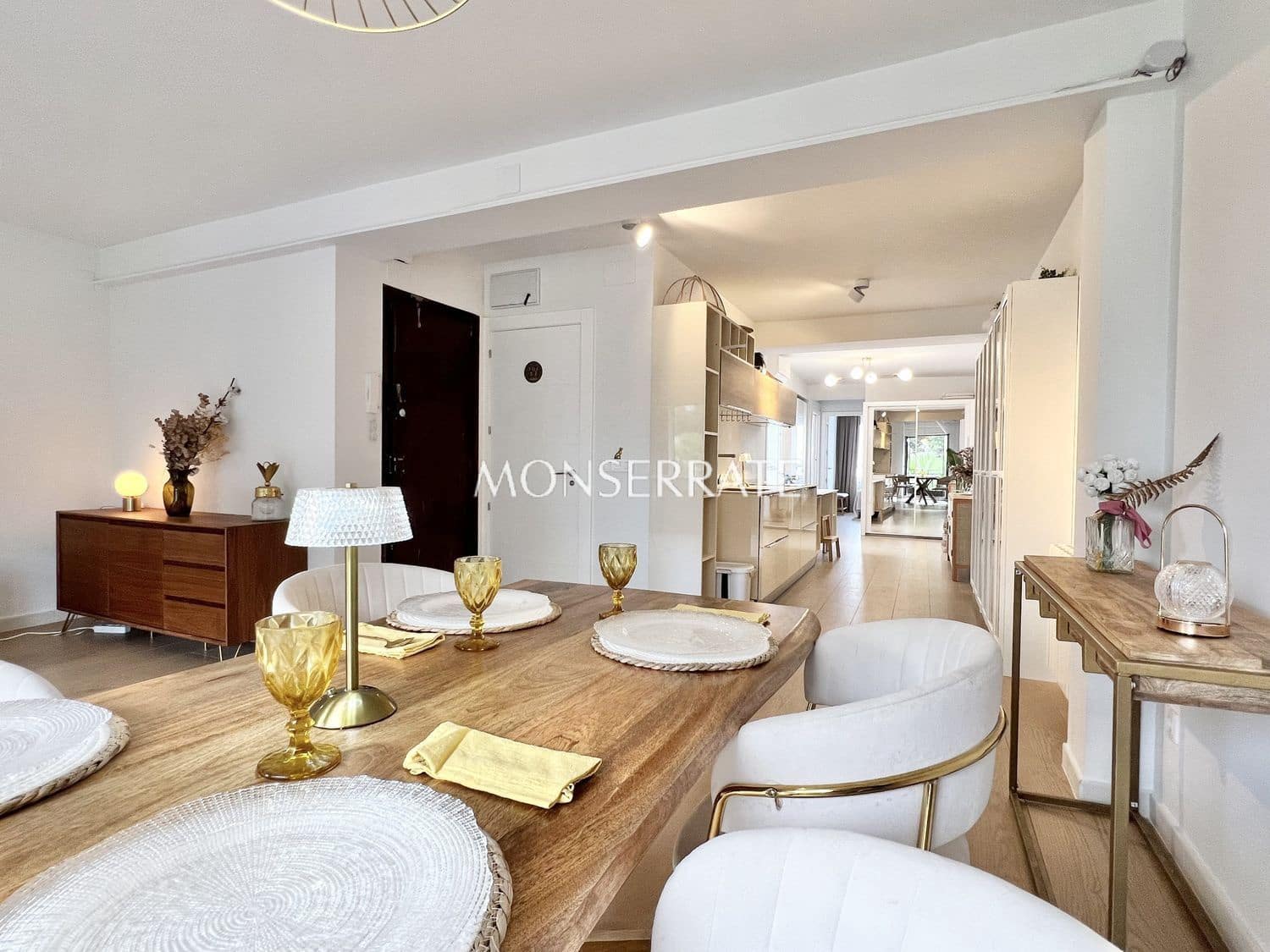 2 slaapkamer Appartement te huur in Godella met garage - € 1.200 (Ref: 9915271)