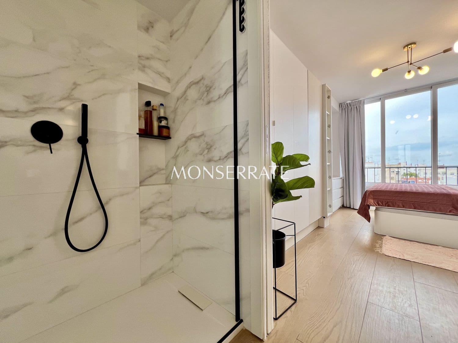 2 slaapkamer Appartement te huur in Godella met garage - € 1.200 (Ref: 9915271)