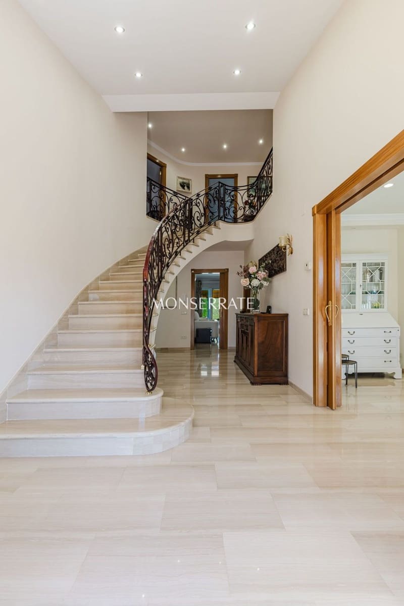 5 chambre Villa/Maison à vendre à Moncada avec piscine garage - 875 000 € (Ref: 9919236)