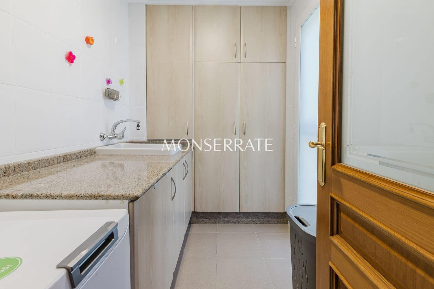 5 chambre Villa/Maison à vendre à Moncada avec piscine garage - 875 000 € (Ref: 9919236)