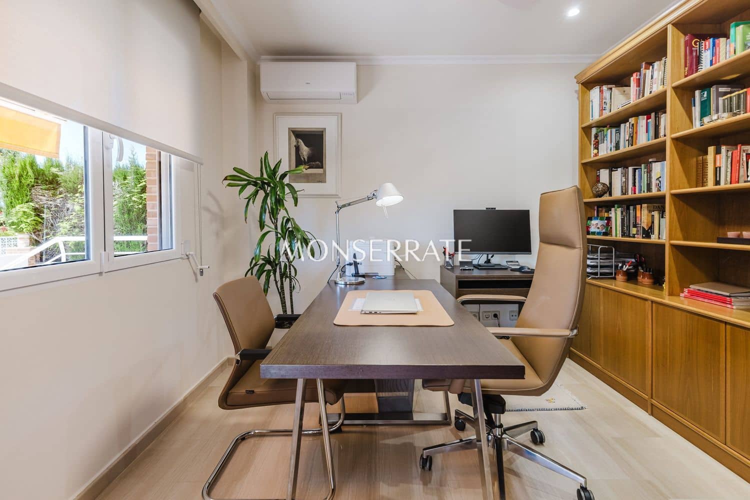 5 chambre Villa/Maison à vendre à Moncada avec piscine garage - 875 000 € (Ref: 9919236)