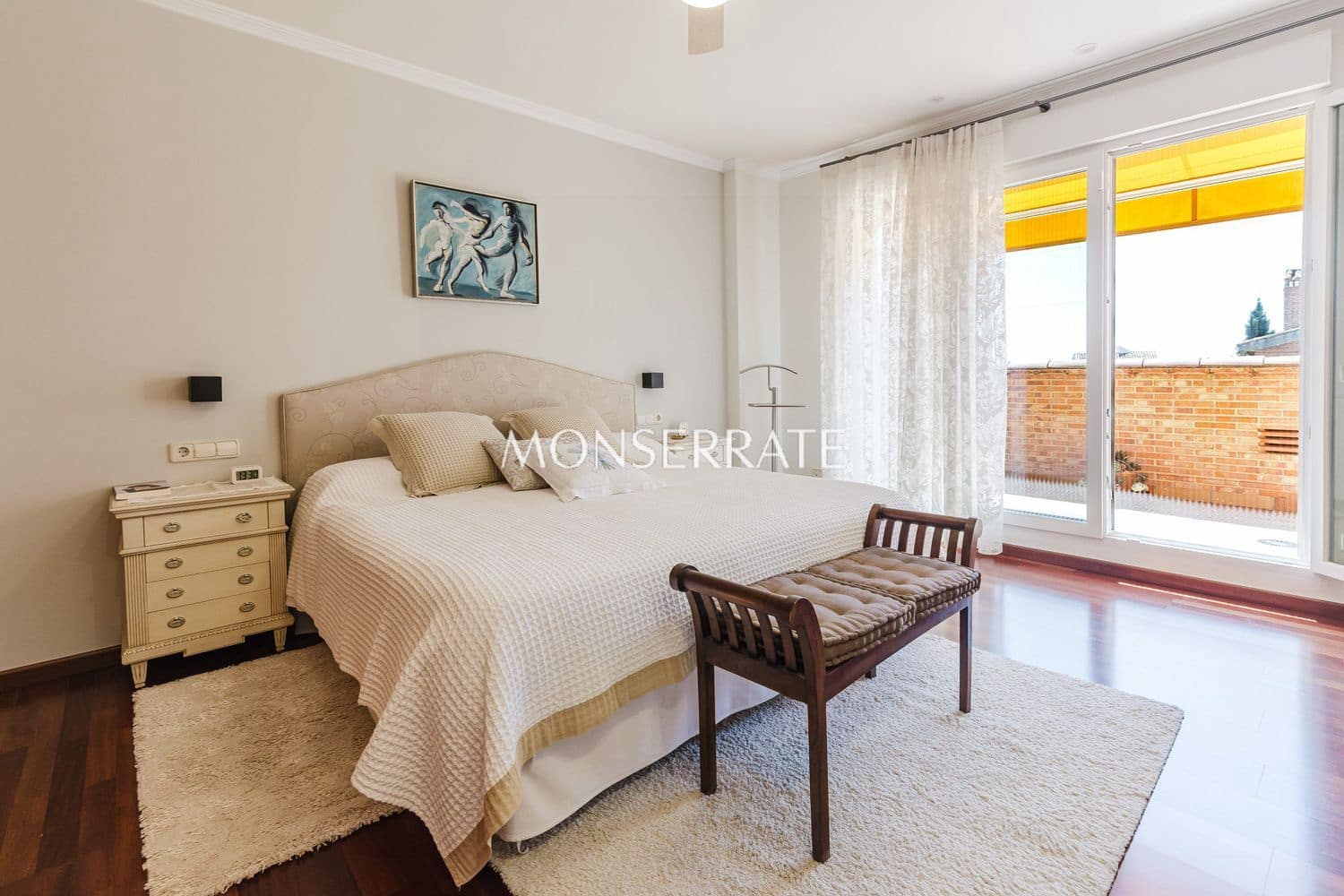 5 chambre Villa/Maison à vendre à Moncada avec piscine garage - 875 000 € (Ref: 9919236)