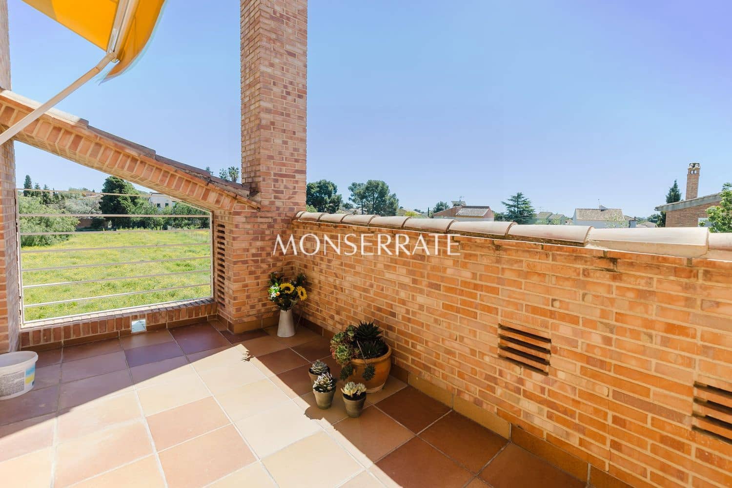 5 chambre Villa/Maison à vendre à Moncada avec piscine garage - 875 000 € (Ref: 9919236)