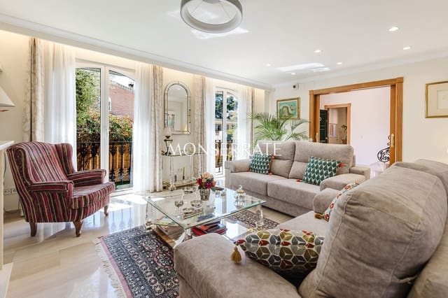 5 chambre Villa/Maison à vendre à Moncada avec piscine garage - 875 000 € (Ref: 9919236)