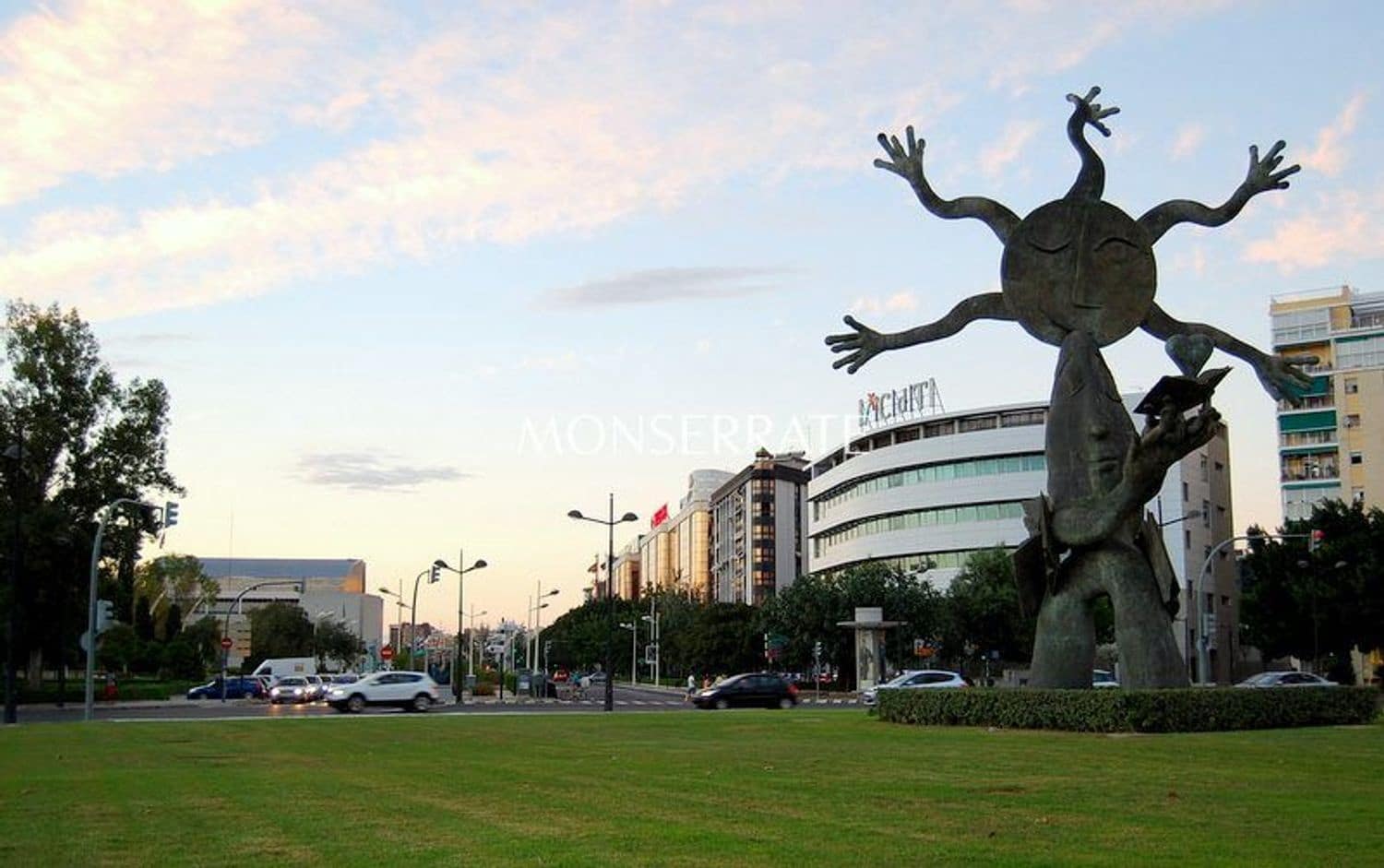 1 bedroom Apartment for sale in Valencia city with garage - € 260,000 (Ref: 9921713)