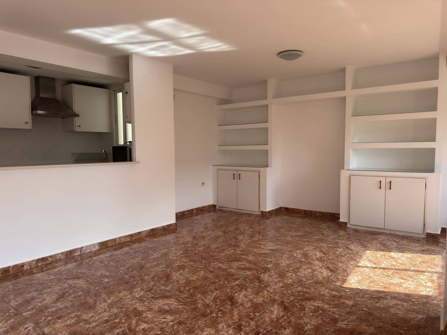 1 bedroom Apartment for sale in Valencia city with garage - € 260,000 (Ref: 9921713)