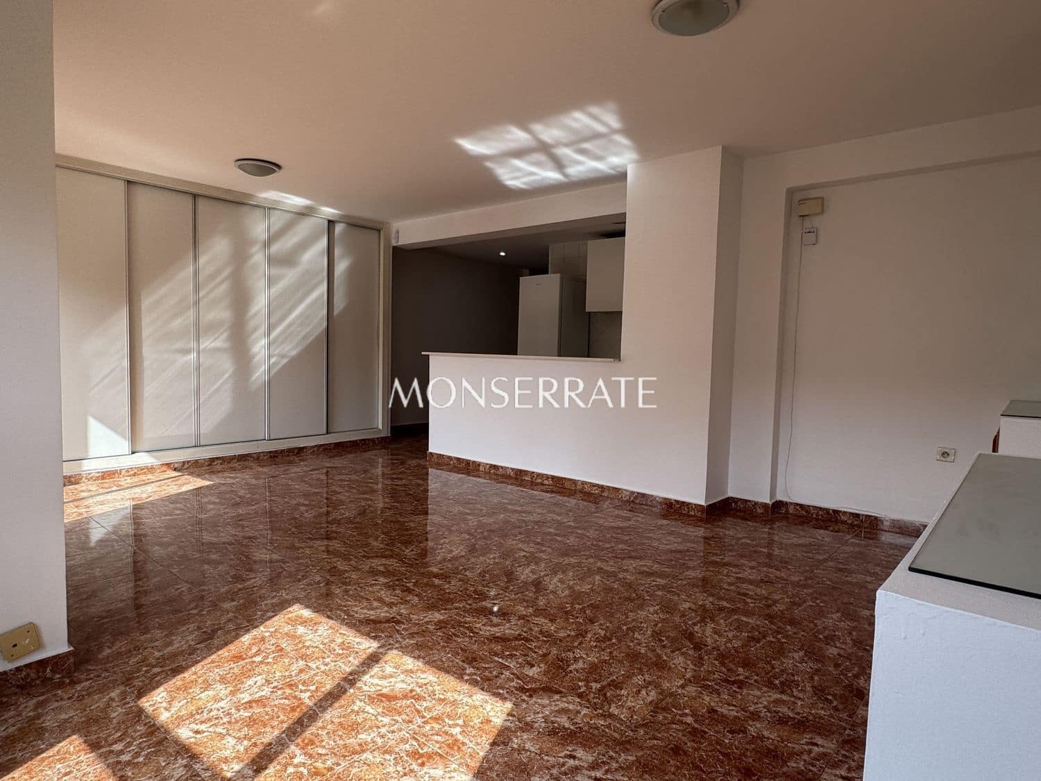 1 bedroom Apartment for sale in Valencia city with garage - € 260,000 (Ref: 9921713)