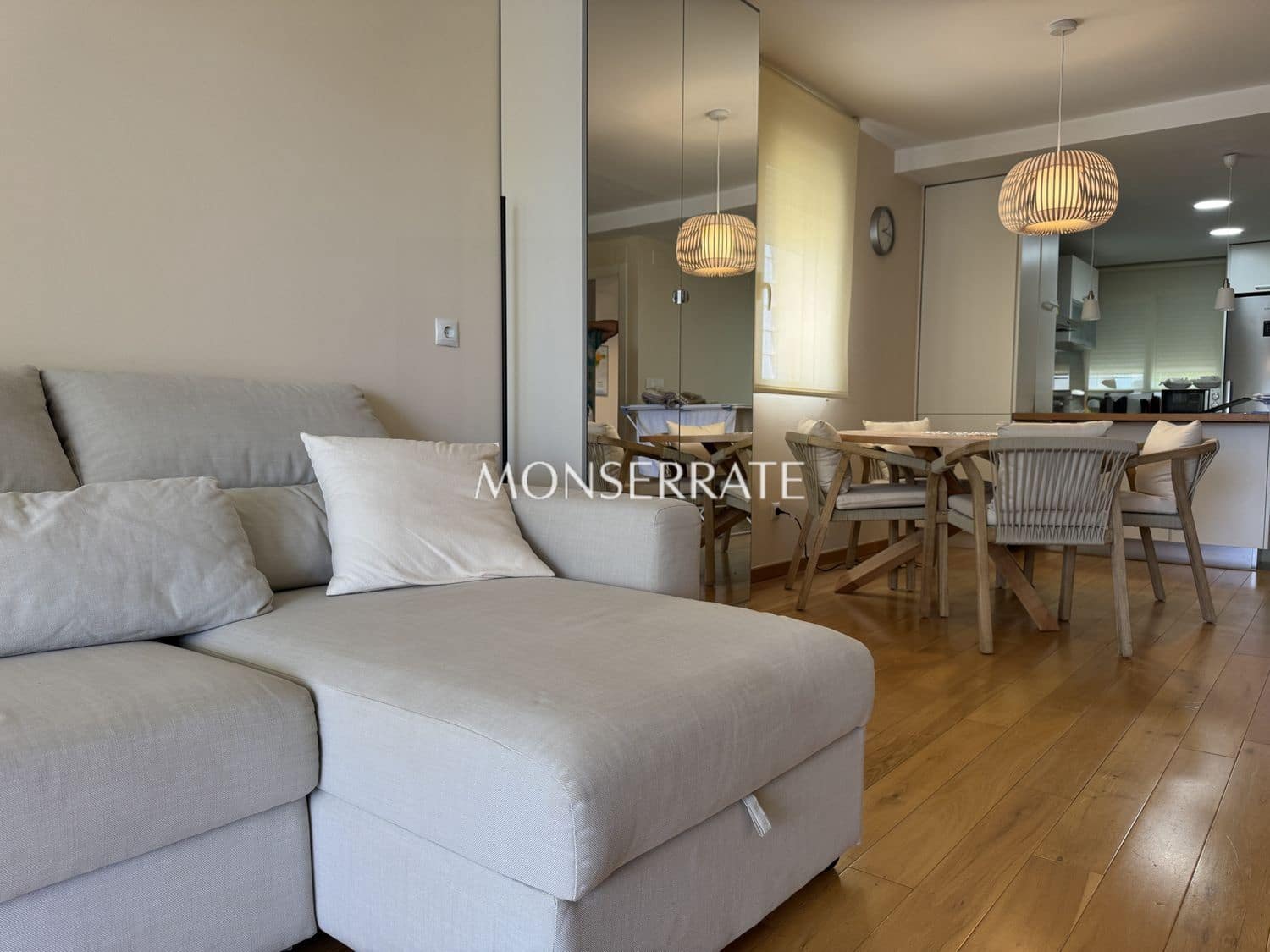 2 camera da letto Appartamento da affittare in Pucol con piscina garage - 2.000 € (Rif: 9935568)
