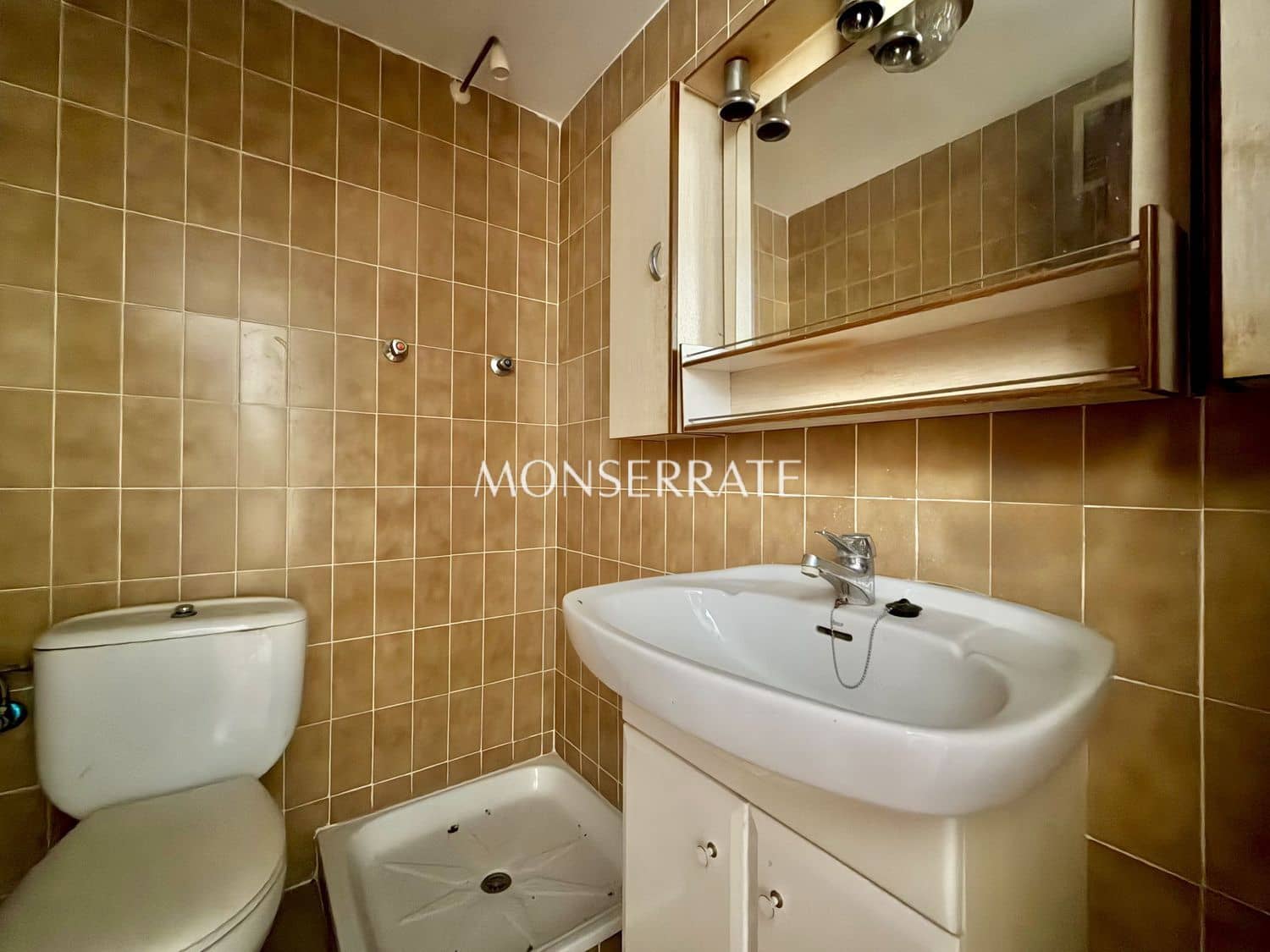 4 soveværelse Lejlighed til salg i Valencia by med garage - € 340.000 (Ref: 9945001)