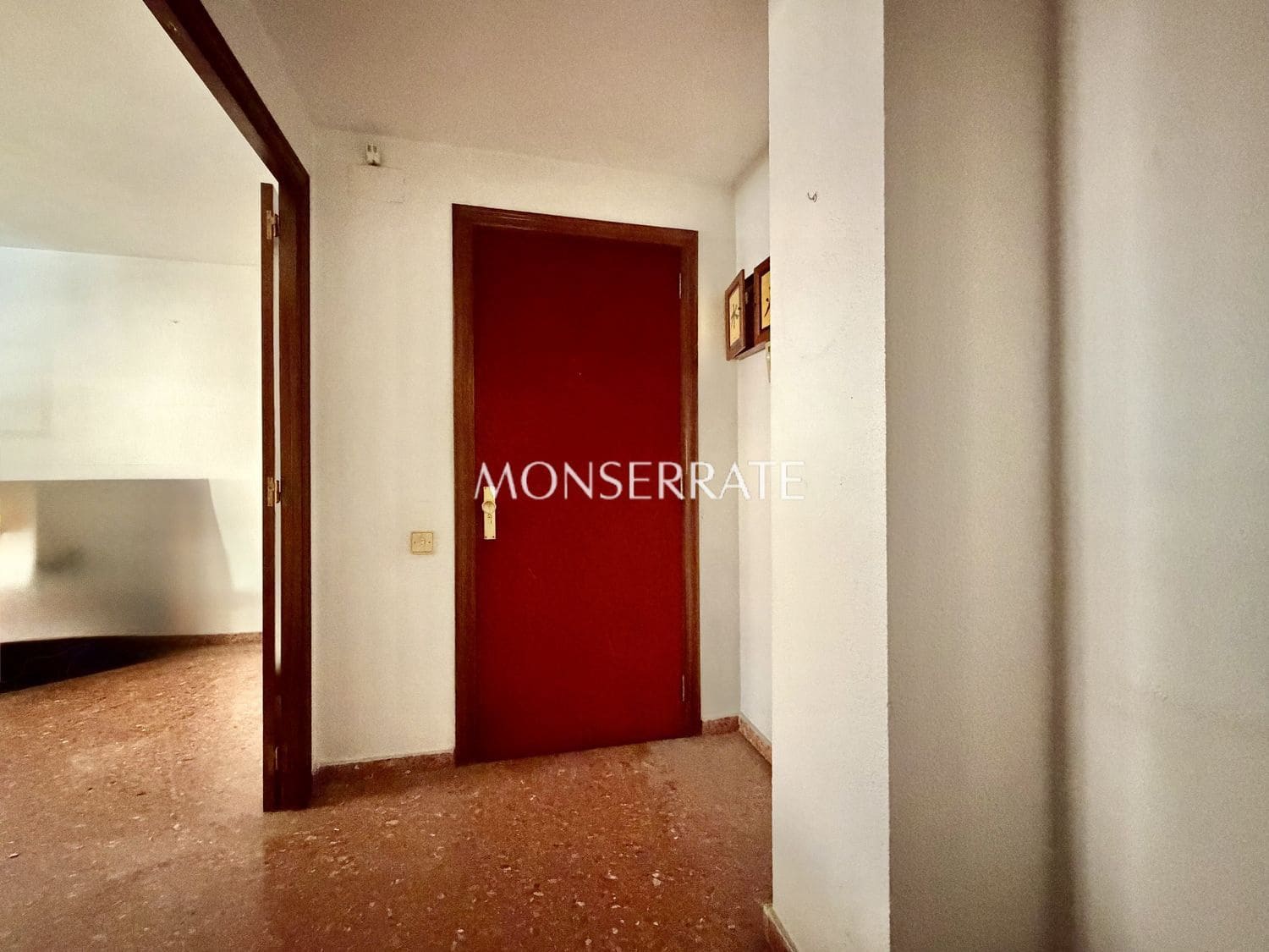 4 soveværelse Lejlighed til salg i Valencia by med garage - € 340.000 (Ref: 9945001)