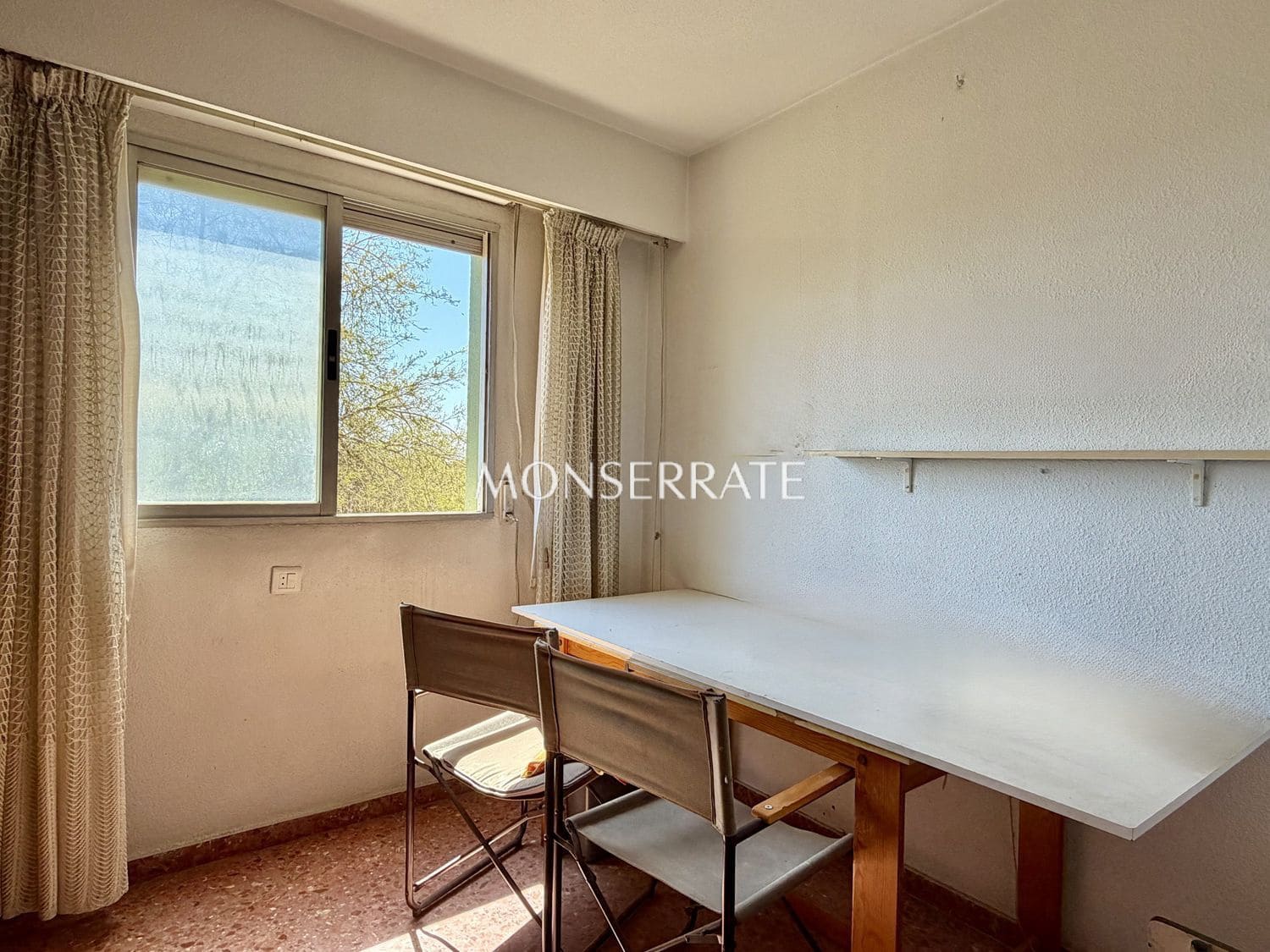 4 soveværelse Lejlighed til salg i Valencia by med garage - € 340.000 (Ref: 9945001)