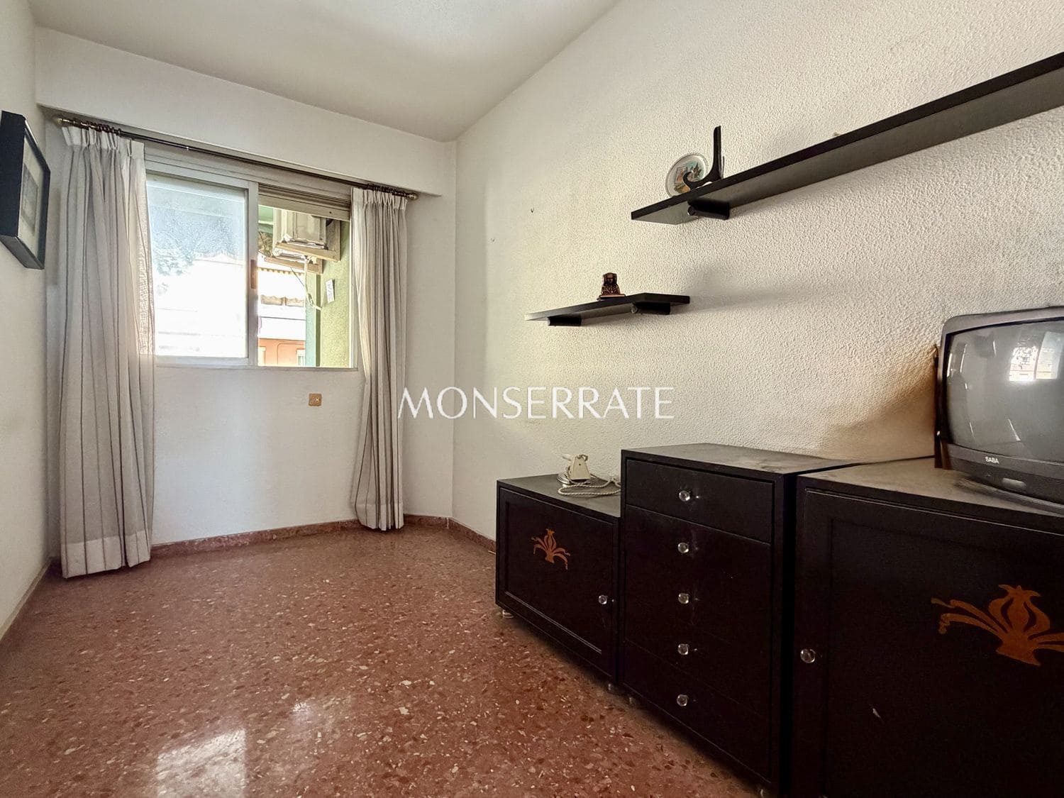 4 soveværelse Lejlighed til salg i Valencia by med garage - € 340.000 (Ref: 9945001)