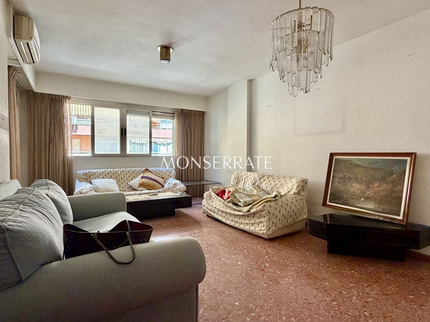 4 soveværelse Lejlighed til salg i Valencia by med garage - € 340.000 (Ref: 9945001)