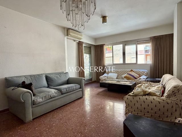 4 bedroom Apartment for sale in Cami de Vera, Valencia city with garage - € 340,000 (Ref: 9945001)