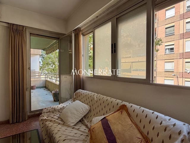 4 bedroom Apartment for sale in Cami de Vera, Valencia city with garage - € 340,000 (Ref: 9945001)