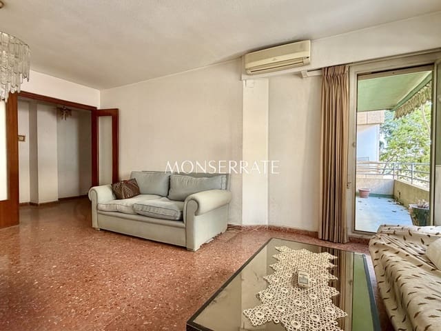 4 bedroom Apartment for sale in Cami de Vera, Valencia city with garage - € 340,000 (Ref: 9945001)