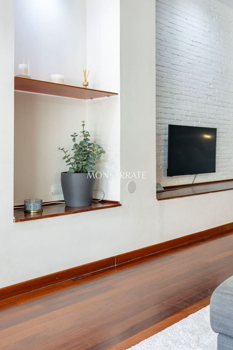 2 camera da letto Appartamento da affittare in Valencia citta con garage - 2.100 € (Rif: 9972458)