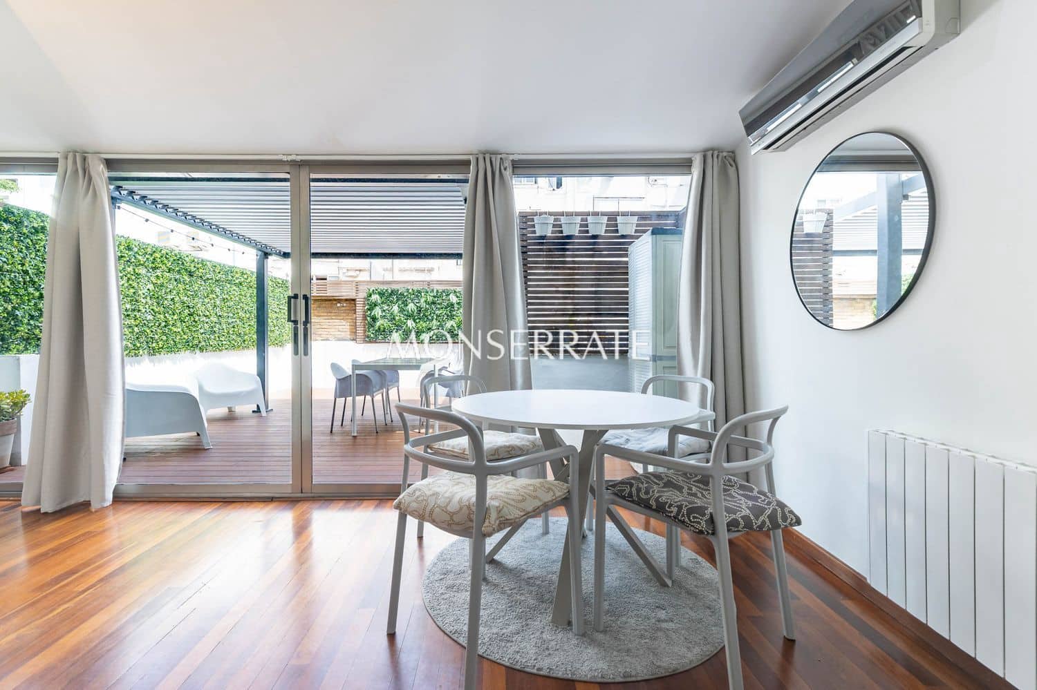 2 camera da letto Appartamento da affittare in Valencia citta con garage - 2.100 € (Rif: 9972458)