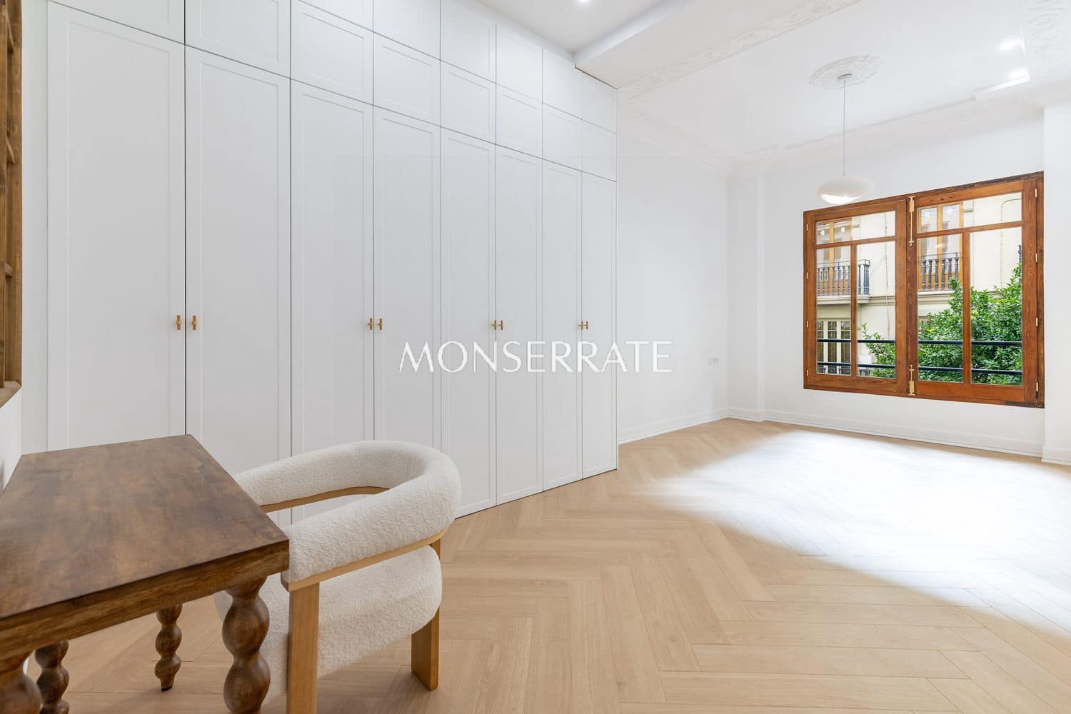 4 sovrum Lägenhet till salu i Valencia stad med garage - 750 000 € (Ref: 9974572)