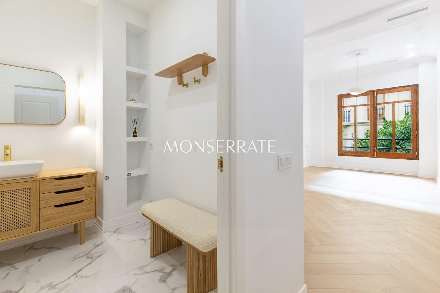 4 sovrum Lägenhet till salu i Valencia stad med garage - 750 000 € (Ref: 9974572)