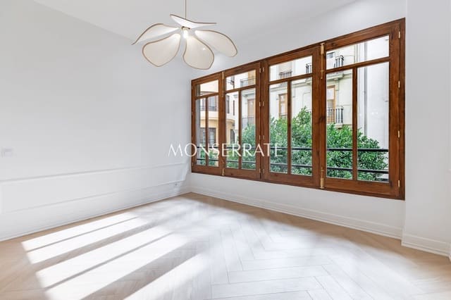 4 soverom Leilighet til salgs i Sant Francesc, Valencia by med garasje - € 750 000 (Ref: 9974572)