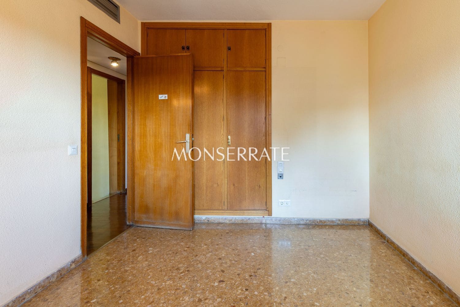 4 sypialnia Apartament na sprzedaż w Miasto Walencja z garażem - 995 000 € (Ref: 9990225)
