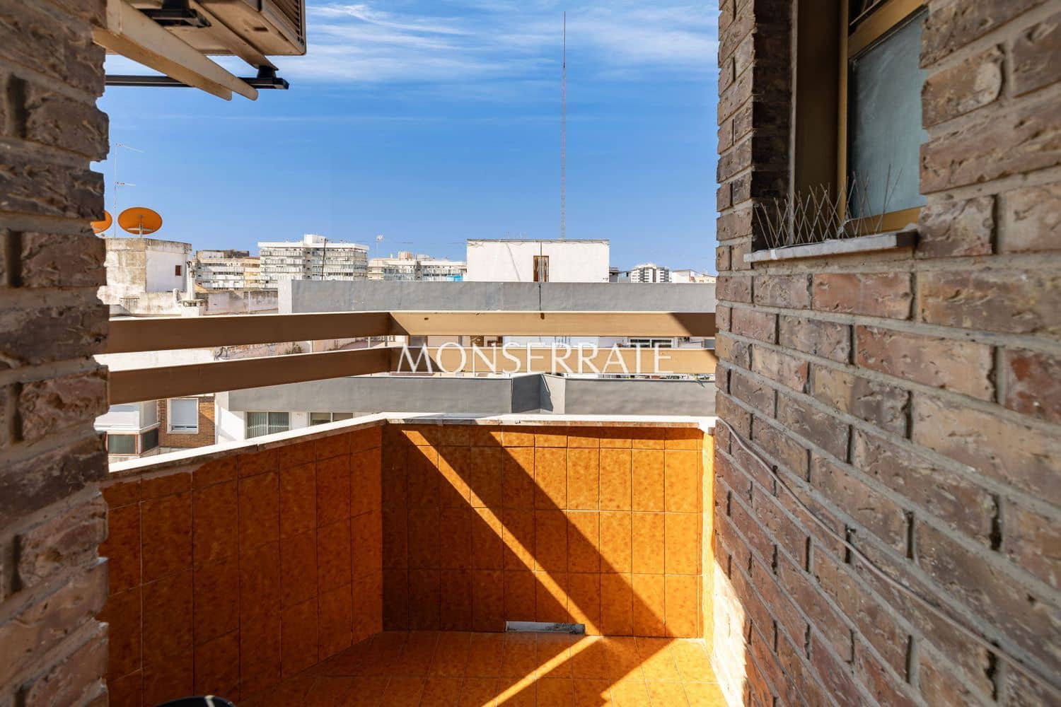 4 sypialnia Apartament na sprzedaż w Miasto Walencja z garażem - 995 000 € (Ref: 9990225)