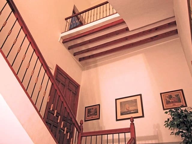 7 bedroom Townhouse for sale in Aspe - € 380,000 (Ref: 6332943)