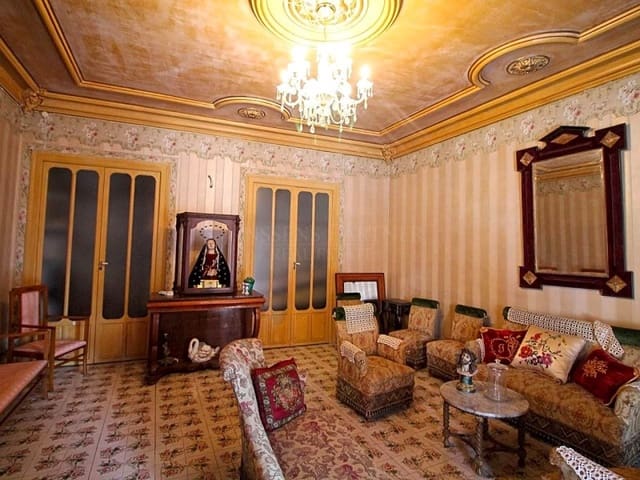 9 bedroom Townhouse for sale in Aspe - € 500,000 (Ref: 6736092)