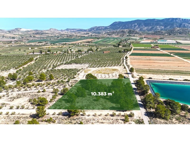 Grunde uden byggetilladelser til salg i Hondon de las Nieves - € 67.000 (Ref: 7185562)