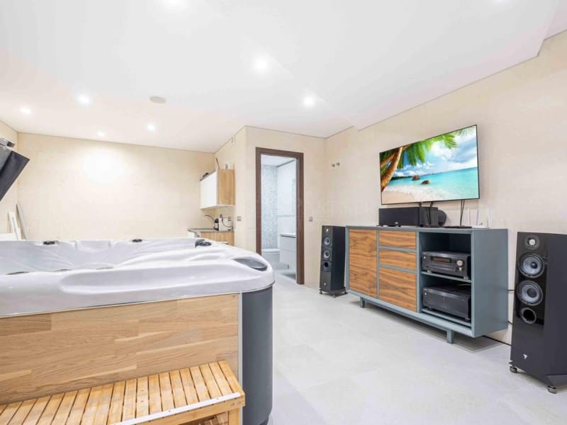 5 bedroom Villa for sale in Altea - € 2,480,000 (Ref: 7225259)